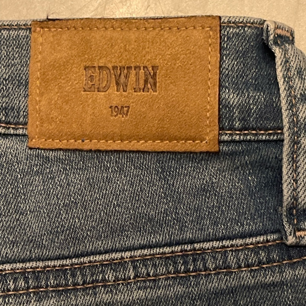 Edwin NWT Cassia Mini Bootcut Jeans 27 Light Wash - Picture 5 of 7